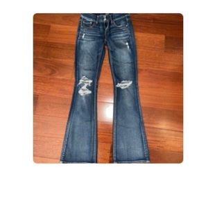 I’m looking for this exact pair of low rise American eagle destroyed flare jeans